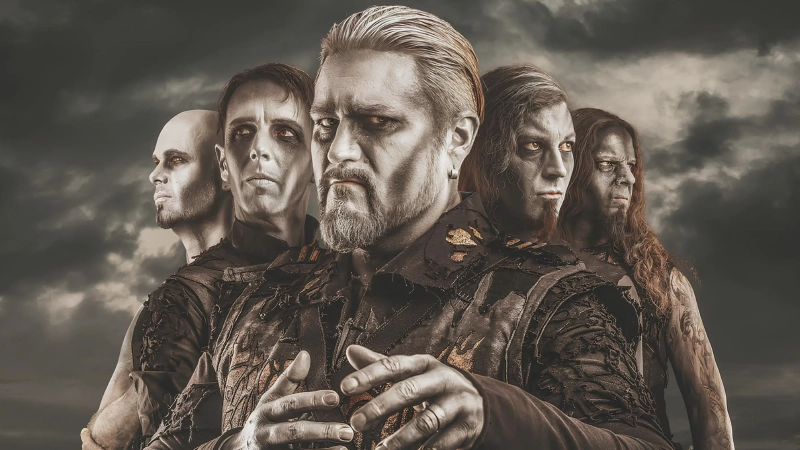 Comparações com SABATON: O Que Matthew do POWERWOLF Tem a Dizer
