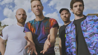 Coldplay e DJ Brasileiro Zerb Lançam Versão de "feelslikeimfallinginlove"