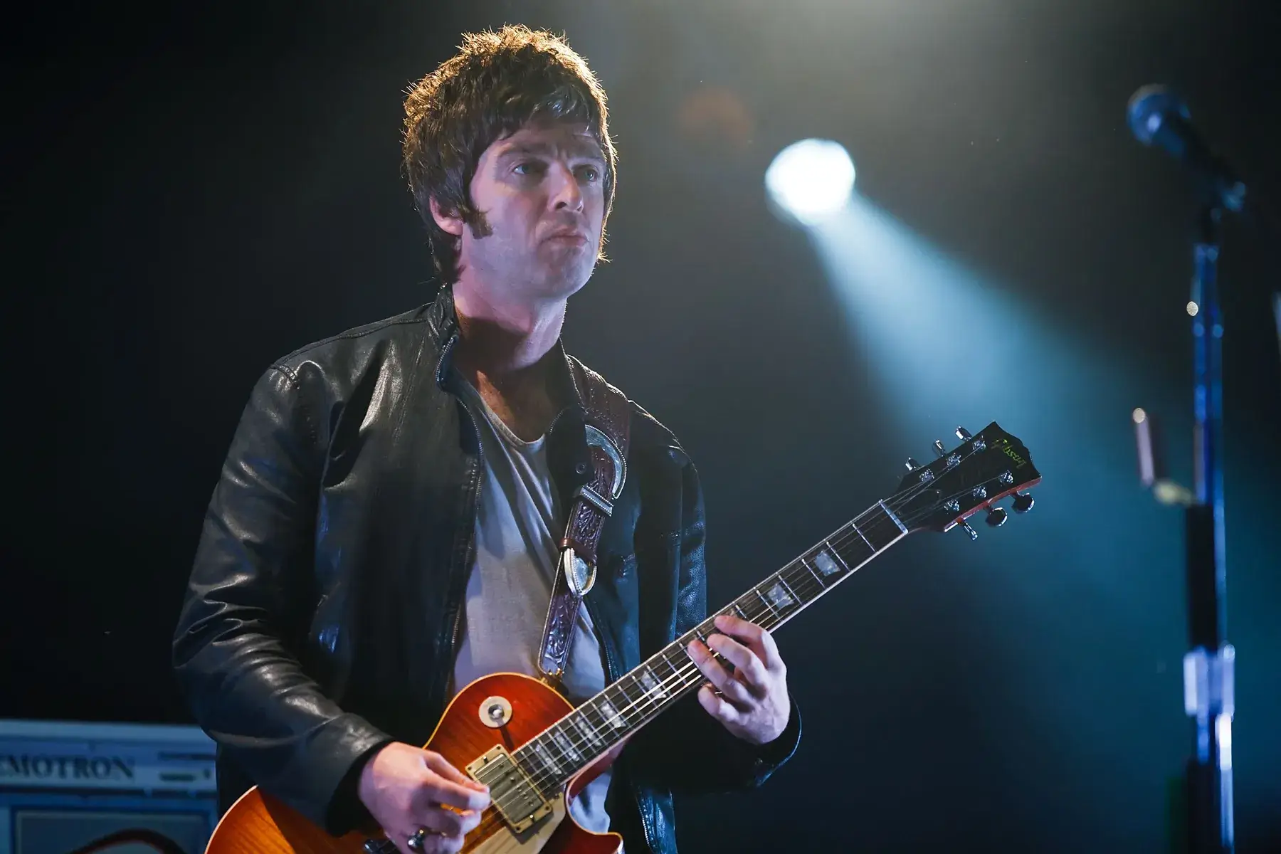 Noel Gallagher é Vaiado ao Afirmar que Oasis Não Voltará