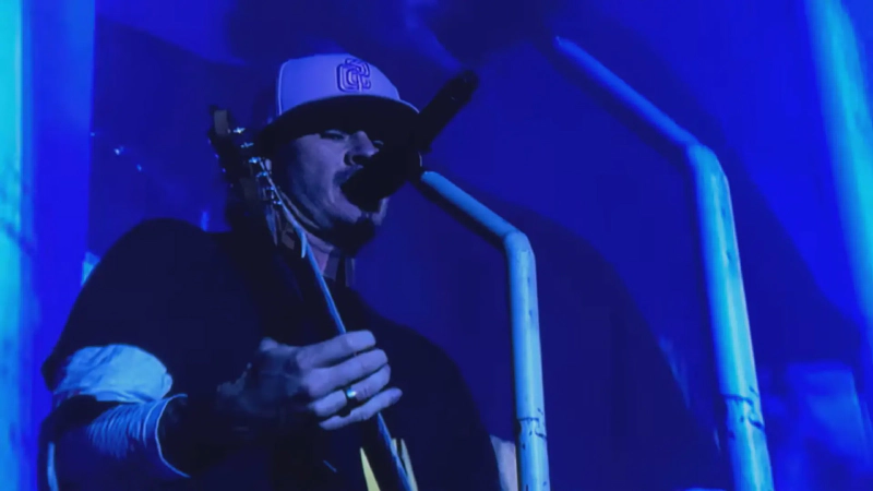 ASSISTA: Blink-182 impressiona no Reading Festival 2024; Vídeos