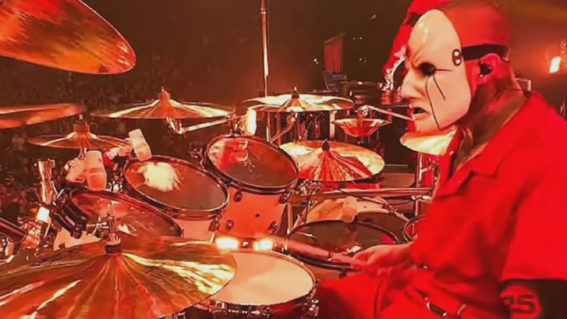 Eloy Casagrande Lança Nova Drum Cam de "Eeyore" ao Vivo com Slipknot; Veja o Vídeo