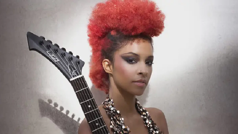 Primal Fear Anuncia Nova Guitarrista: Thalìa Bellazecca Assume as Cordas da Banda