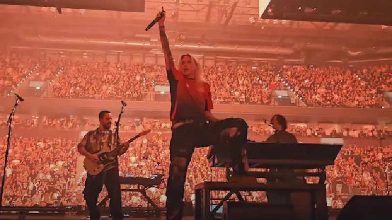Assista: Linkin Park Lança Nova Música "Heavy Is The Crown" em Hamburgo