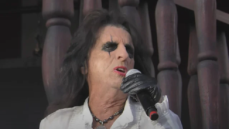 Alice Cooper Defende o Hard Rock: "É o Estilo Que Nunca Perdeu sua Essência"